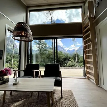 Kavliskogen Panorama * Isfjorden