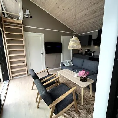 Kavliskogen Panorama * Isfjorden